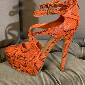 Snakeskin print platform heels